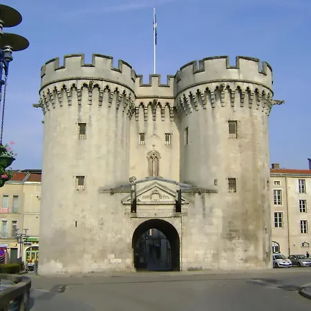 Arara 3* Montfaucon-d'Argonne