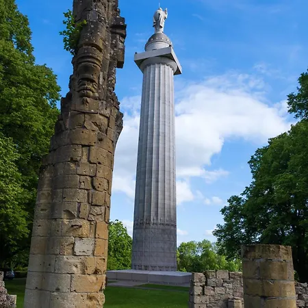 Arara 住宿加早餐酒店 Montfaucon-d'Argonne