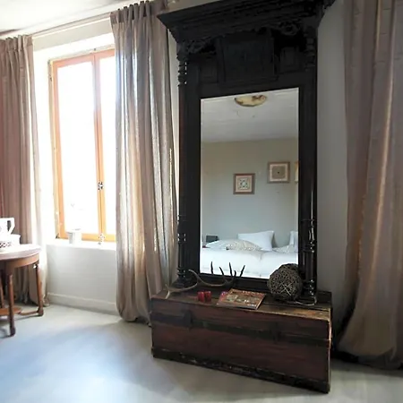 Couette-café Arara Montfaucon-d'Argonne