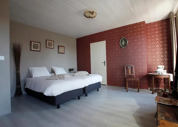 Arara Bed & Breakfast 3*