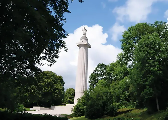 住宿加早餐酒店 Arara Montfaucon-d'Argonne